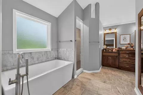 1357 Brandywine Rd, Lees Summit, MO 64064 photo 35