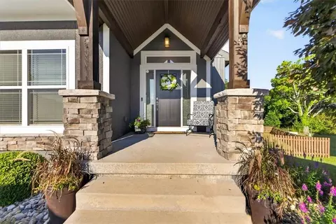 1357 Brandywine Rd, Lees Summit, MO 64064 photo 6