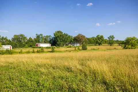 Exterior - 4900 E 187th St, Belton, MO 64012 photo 1 of 18