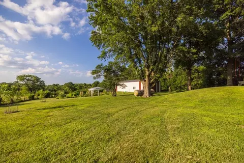 Exterior - 4900 E 187th St, Belton, MO 64012 photo 5 of 18