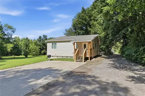 3002 N 121 Ter, Kansas City, KS 66109