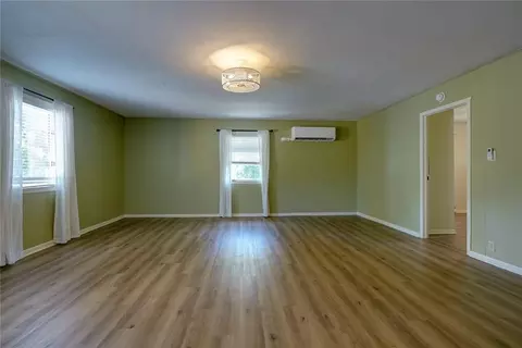 Living - 29460 Huse St, Warsaw, MO 65355 photo 2 of 3