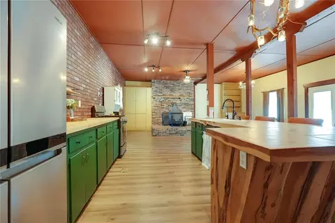 Kitchen - 29460 Huse St, Warsaw, MO 65355 photo 1 of 5