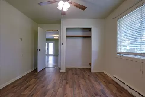 Bedroom - 29460 Huse St, Warsaw, MO 65355 photo 3 of 5