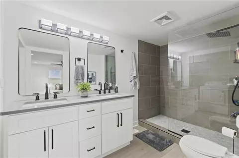 Bath - 3003 E 171st St, Belton, MO 64012 photo 1 of 3