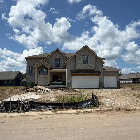 2334 Foxtail Dr, Kearney, MO 64060