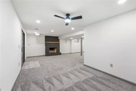 Living - 8009 Hallet St, Lenexa, KS 66215 photo 9 of 9