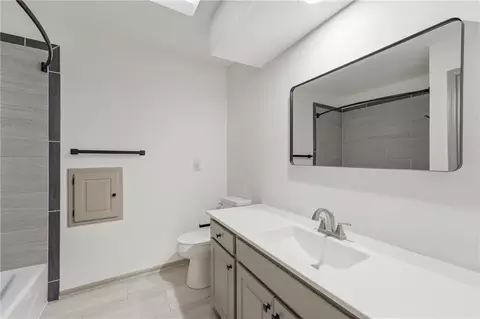 Bath - 8009 Hallet St, Lenexa, KS 66215 photo 5 of 5