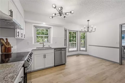 Kitchen - 8009 Hallet St, Lenexa, KS 66215 photo 4 of 5