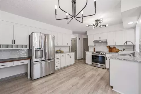 Kitchen - 8009 Hallet St, Lenexa, KS 66215 photo 2 of 5