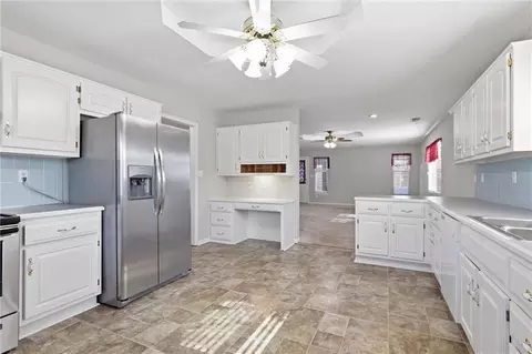 616 Twilight Dr, Raymore, MO 64083 photo 13