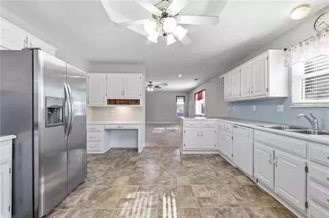 616 Twilight Dr, Raymore, MO 64083 photo 12