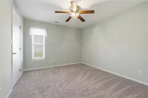 616 Twilight Dr, Raymore, MO 64083 photo 17