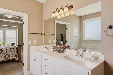 311 Crestview Ct, Raymore, MO 64083 photo 21