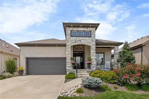 15278 W 173rd St, Olathe, KS 66062