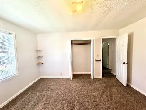 Bedroom - 1402 W Walnut St, Nevada, MO 64772 photo 5 of 5