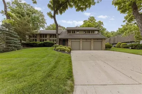 12503 Overbrook Rd, Leawood, KS 66209