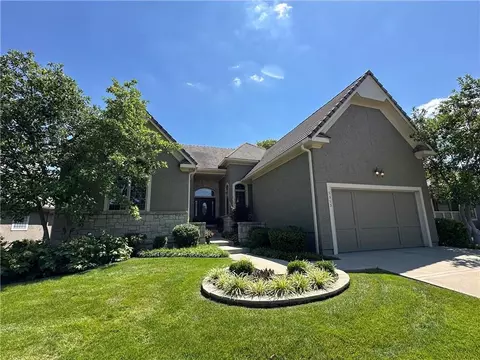 5313 W 124th Ter, Leawood, KS 66209