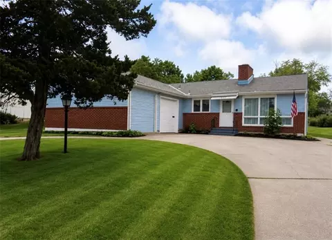 9805 E 33rd St, Independence, MO 64052