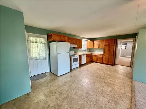 101 N Cherry St, Clearmont, MO 64431 photo 3