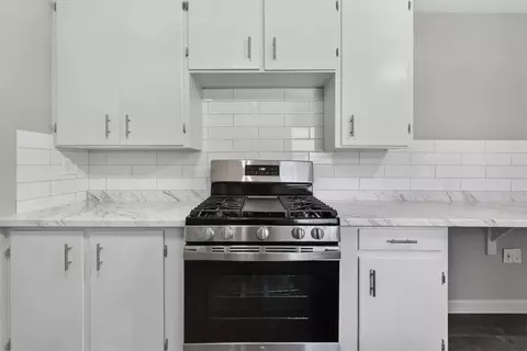 11703 E 39th St, Independence, MO 64052 photo 21