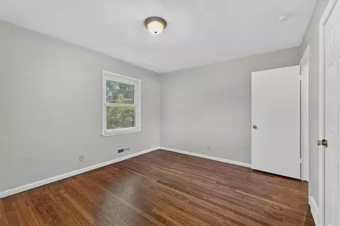 11703 E 39th St, Independence, MO 64052 photo 38