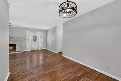 11703 E 39th St, Independence, MO 64052 photo 17