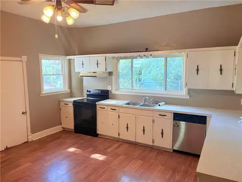 Kitchen - 900 S 5th St, Atchison, KS 66002 photo 1 of 2
