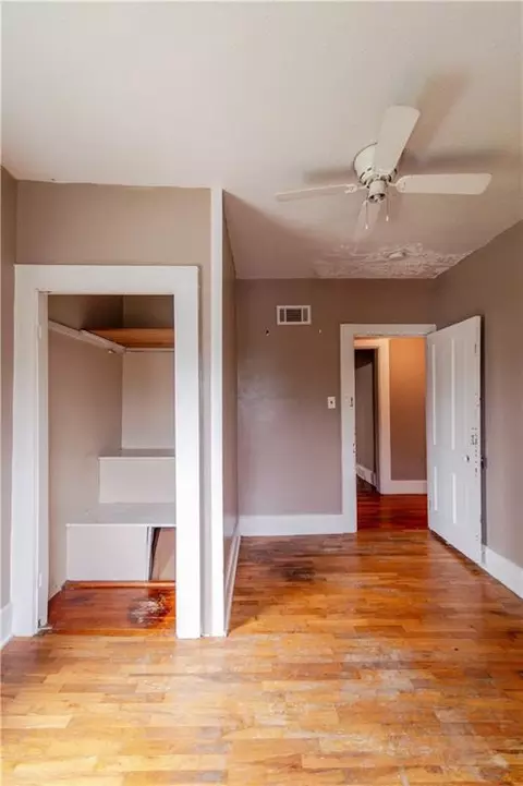 Bedroom - 900 S 5th St, Atchison, KS 66002 photo 3 of 14