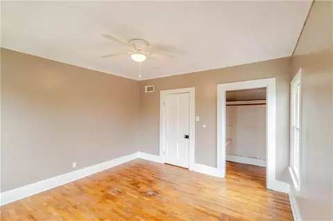 Bedroom - 900 S 5th St, Atchison, KS 66002 photo 12 of 14