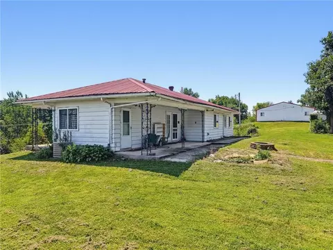 653 N 2nd St, Spickard, MO 64679 photo 14