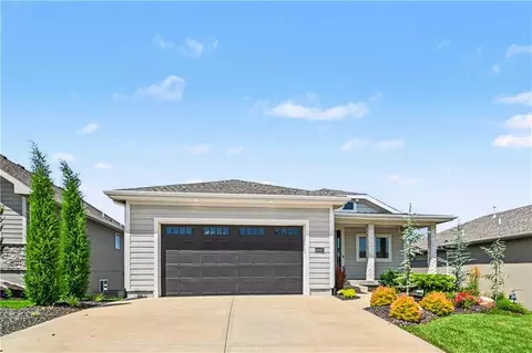 4002 W 158th Ter, Overland Park, KS 66224