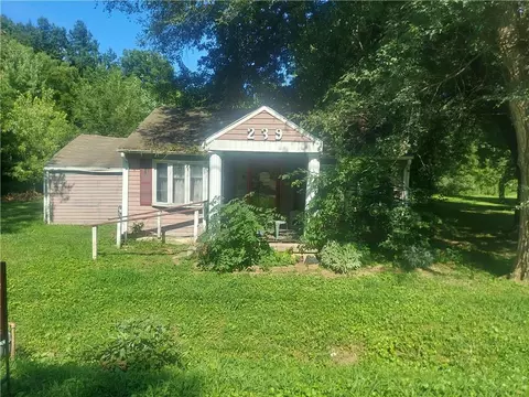 239 S 72nd St, Kansas City, KS 66111