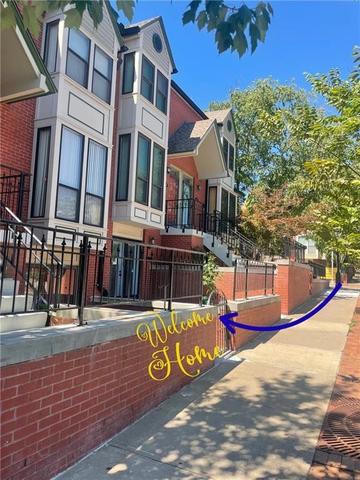 445 W 10th St, Kansas City, MO 64105