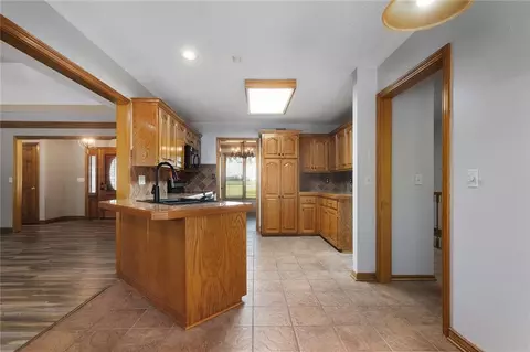 Entry Way - 17618 S Emerald View Dr, Raymore, MO 64083 photo 2 of 4