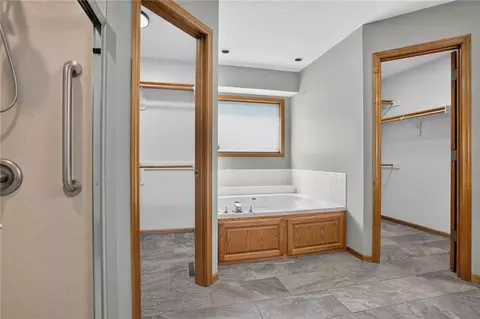 Bath - 17618 S Emerald View Dr, Raymore, MO 64083 photo 3 of 6