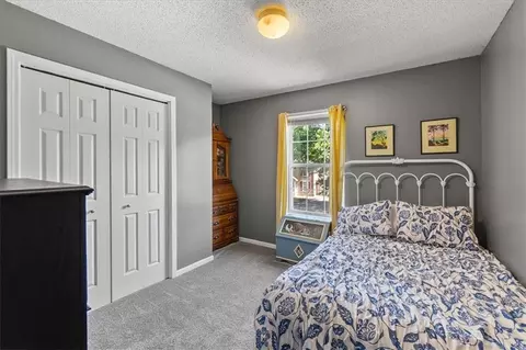 941 E 126th Ter, Olathe, KS 66061 photo 15