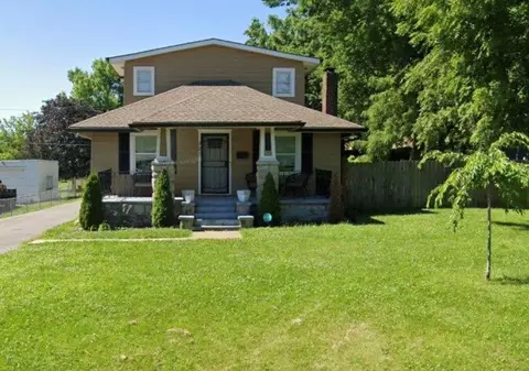 921 E 79th Ter, Kansas City, MO 64131