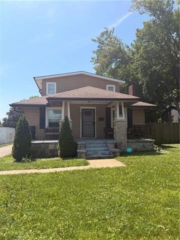 921 E 79th Ter, Kansas City, MO 64131