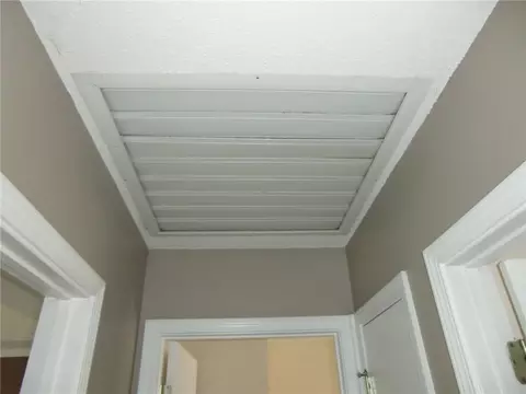 Entry Way - 114 E Calico Dr, Raymore, MO 64083 photo 1 of 2