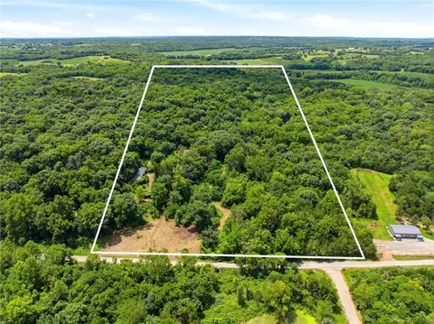 14710 County Rd 337, Savannah, MO 64485