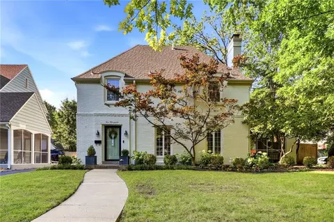 1000 W Gregory Blvd, Kansas City, MO 64114