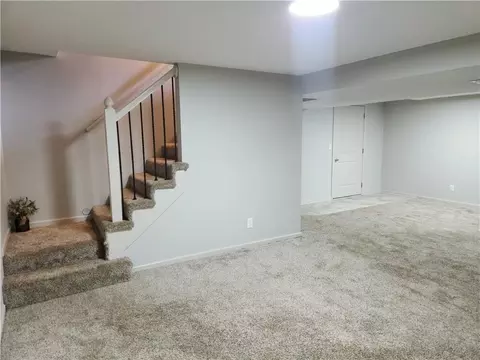 Living - 3219 S Vest Ave, Independence, MO 64055 photo 7 of 8