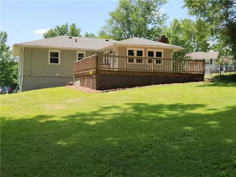Exterior - 3219 S Vest Ave, Independence, MO 64055 photo 1 of 5