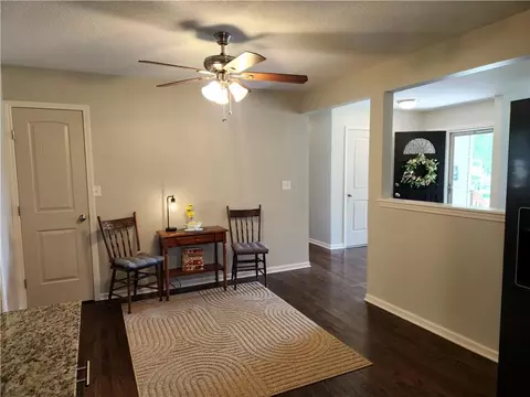 Entry Way - 3219 S Vest Ave, Independence, MO 64055 photo 1 of 1