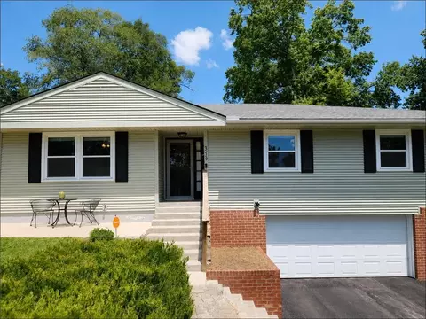 Exterior - 3219 S Vest Ave, Independence, MO 64055 photo 4 of 5