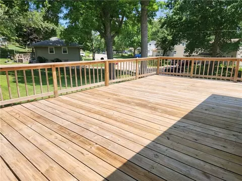 Exterior - 3219 S Vest Ave, Independence, MO 64055 photo 5 of 5