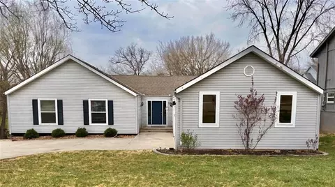 7400 N Granby Ave, Kansas City, MO 64151