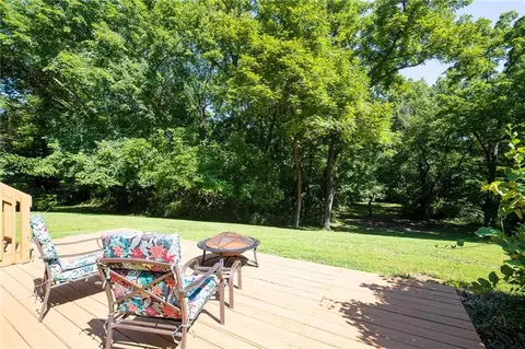 9819 Howard Rd, Lees Summit, MO 64086 photo 6