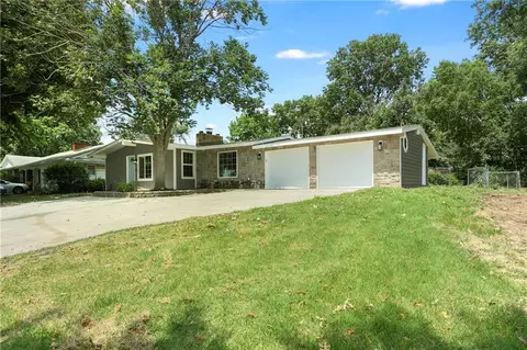 7132 Parallel Pkwy, Kansas City, KS 66112